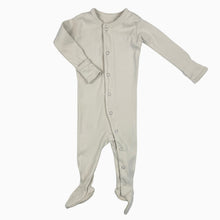 Load image into Gallery viewer, Pyjama crème en coton bio 0-3M
