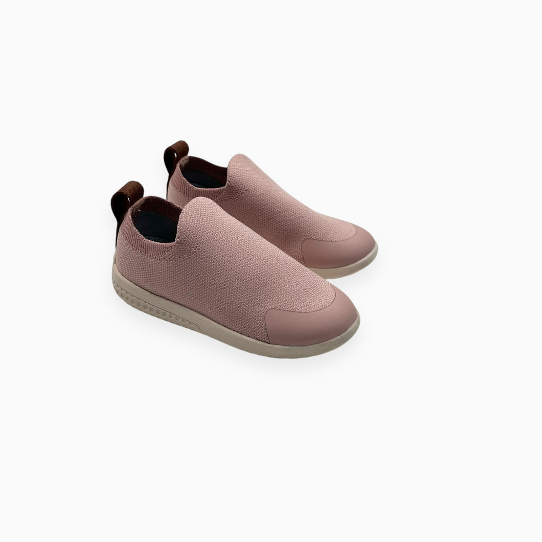 Souliers 'voyageur' roses en mesh 8 US