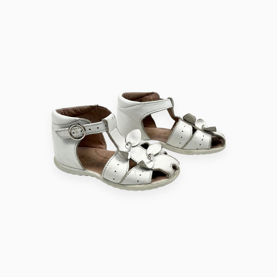 Sandales blanches en cuir 20EU