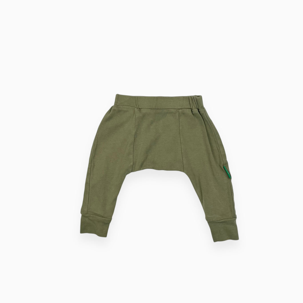 Pantalon en coton bio vert asperge 12-18M