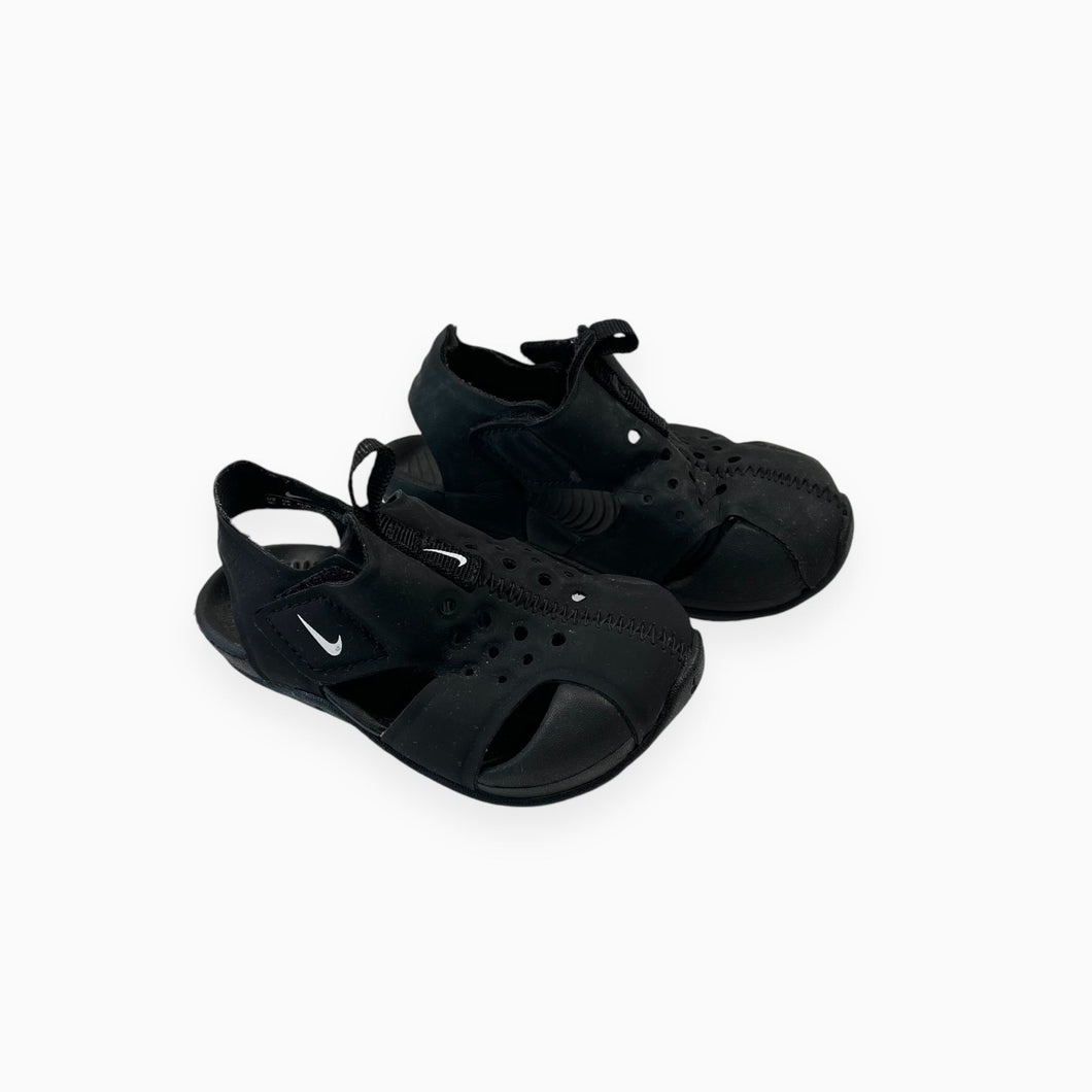 Sandales noires fermées à velcro 5 US