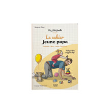 Load image into Gallery viewer, Livre à couverture souple &#39;Le cahier jeune papa&#39;
