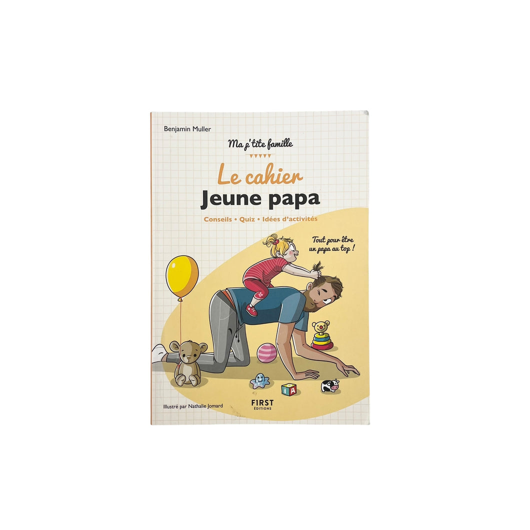 Livre à couverture souple 'Le cahier jeune papa'