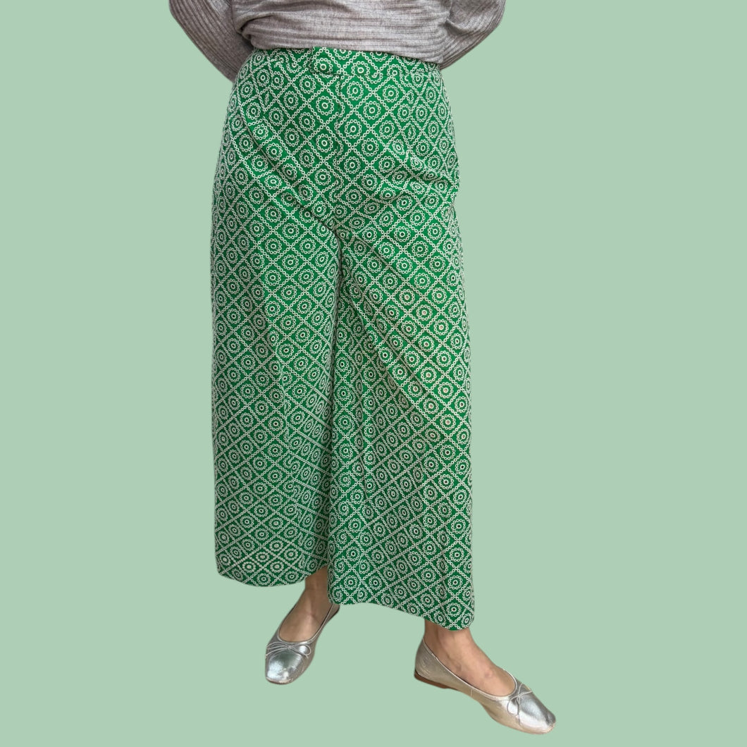 Pantalon kelly green à jambes larges en coton avec oeillets blancs pour femmes S