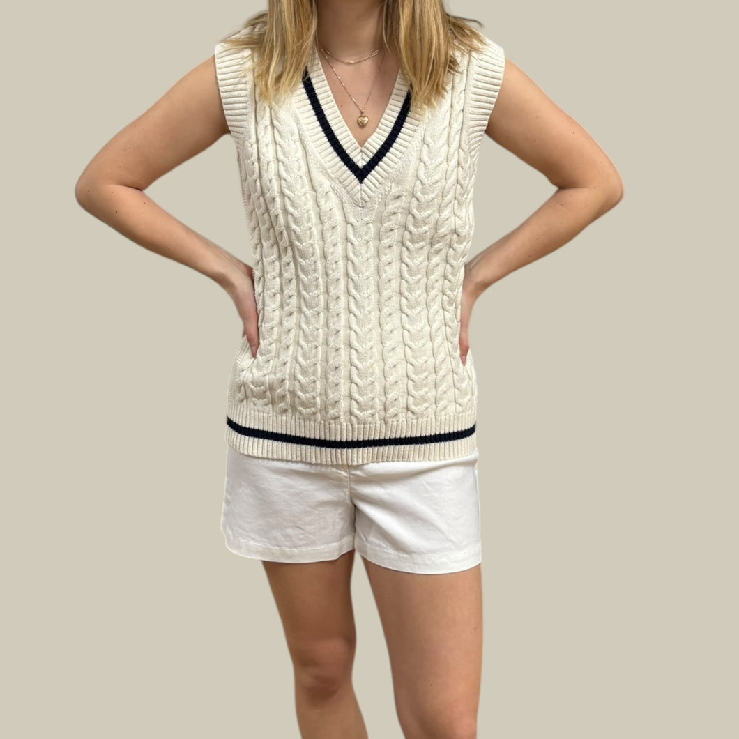 Pull crème torsadé sans manche en tricot de coton avec détail marine pour femmes 2XS