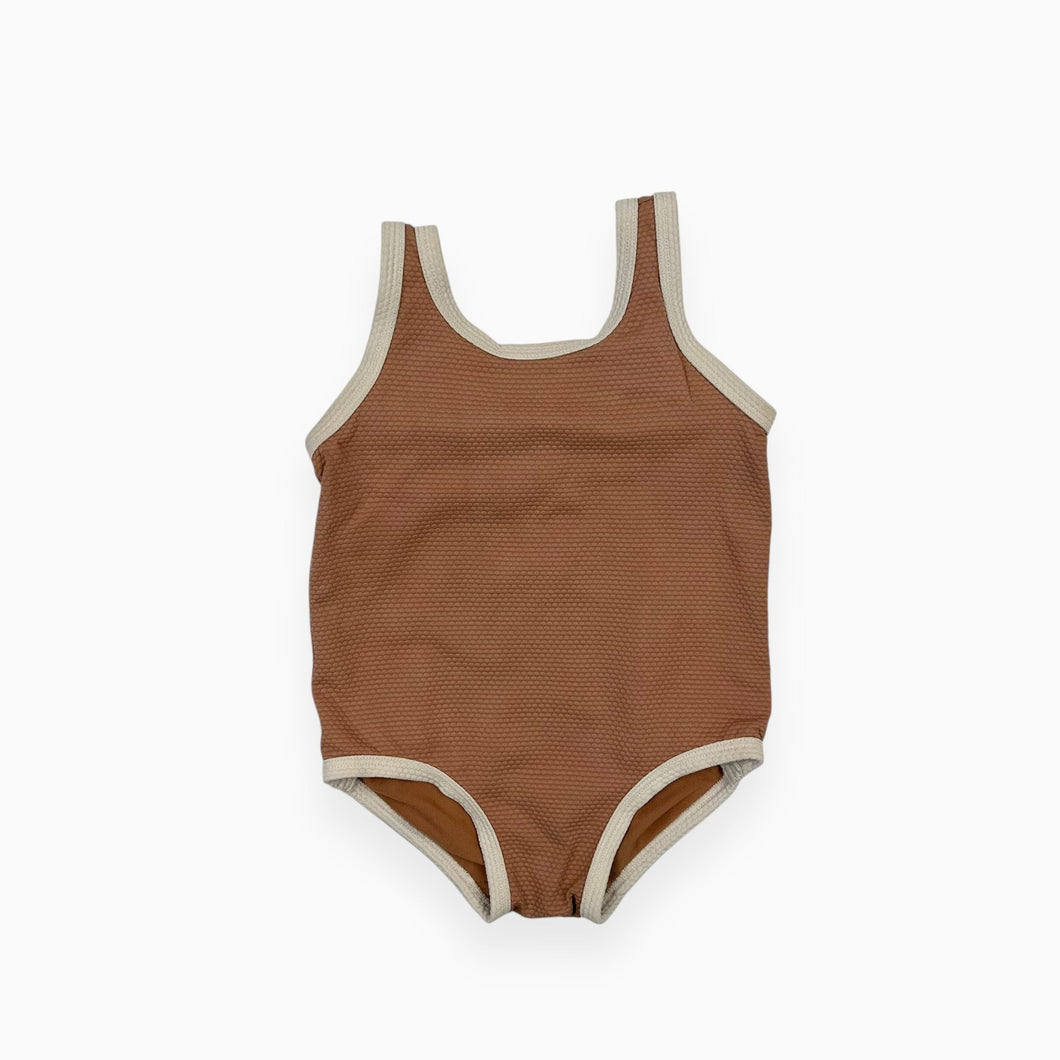 Maillot terracotta en polyamide texturé 9-12M