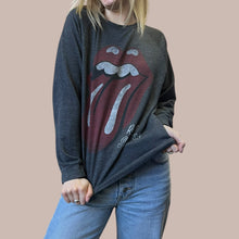 Load image into Gallery viewer, Pull gris chiné &#39;Rolling Stones &#39;89&#39; en poly et rayonne S
