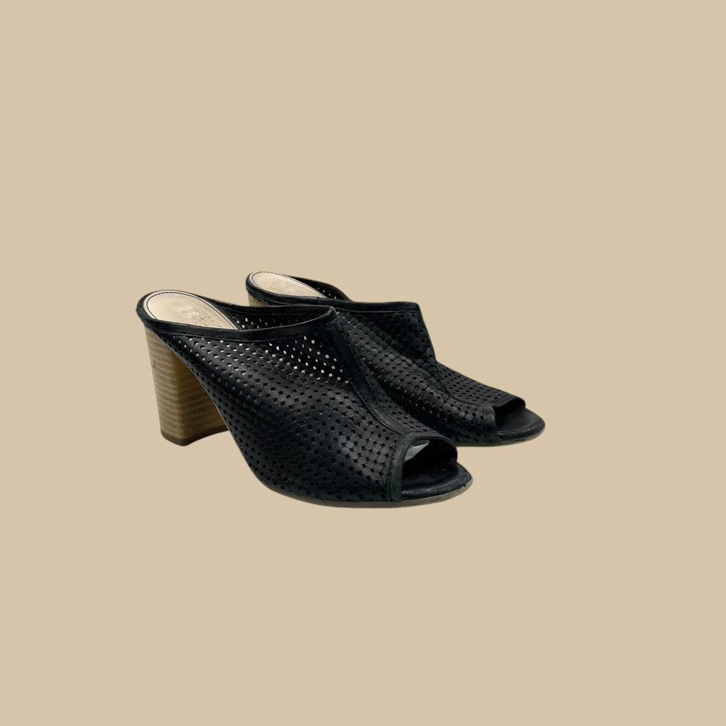 Sandales en cuir noir perforée avec talon massif pour femmes 39 EUR