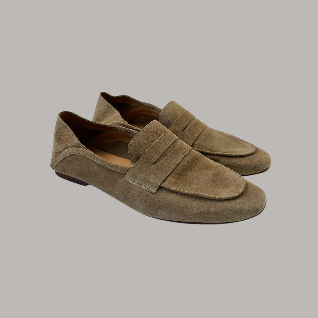 Souliers tan en cuir style loafers fait au Portugal pour femmes 40 EUR